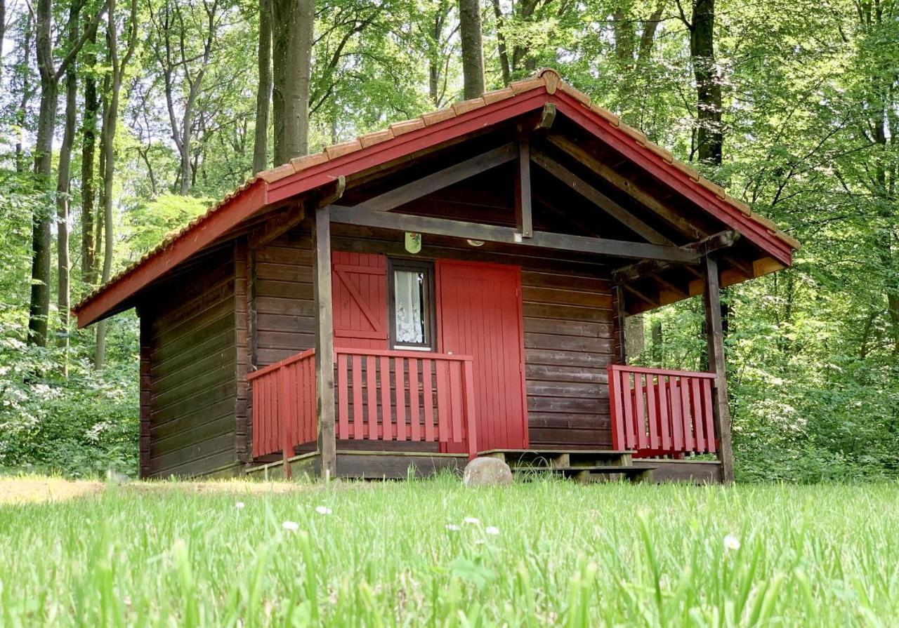 Camping Les Vosges Du Nord Oberbronn Esterno foto